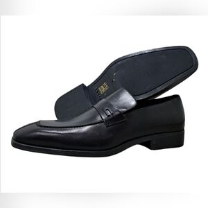 Gucci Black Leather Loafers 44E (US 10.5 Wide)